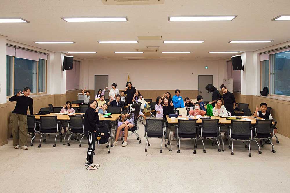 이을학교